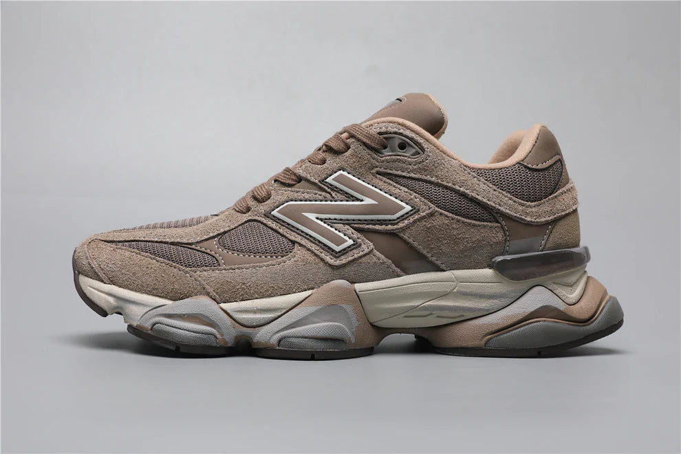 New Balance 9060 Mushroom