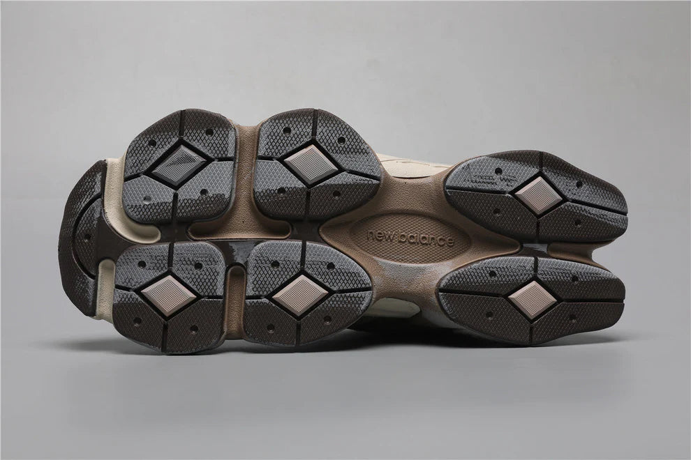 New Balance 9060 Mushroom