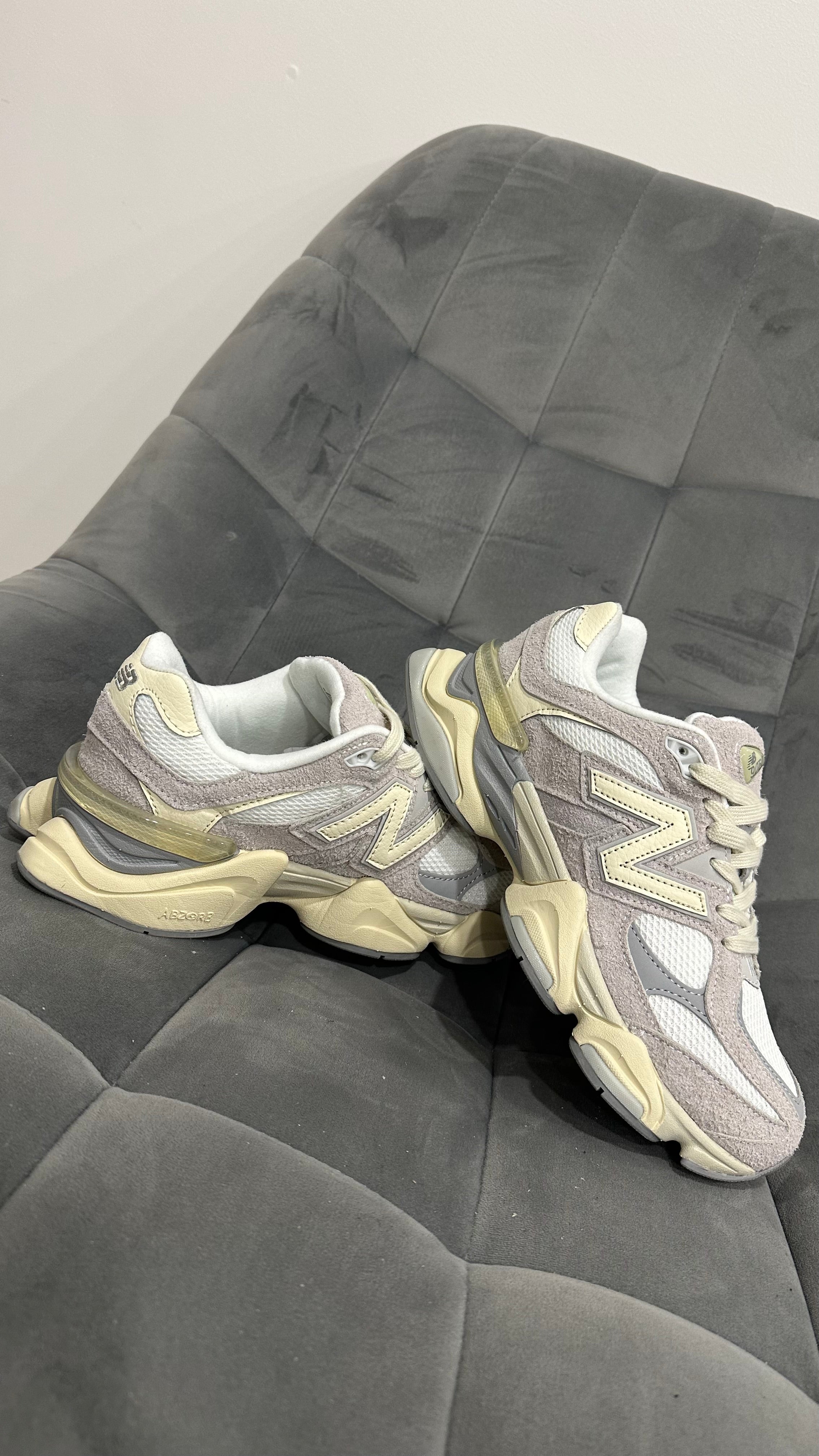 New Balance 9060 Sea Salt