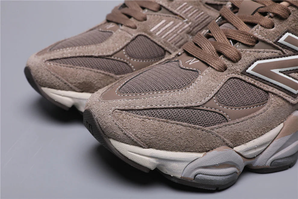New Balance 9060 Mushroom