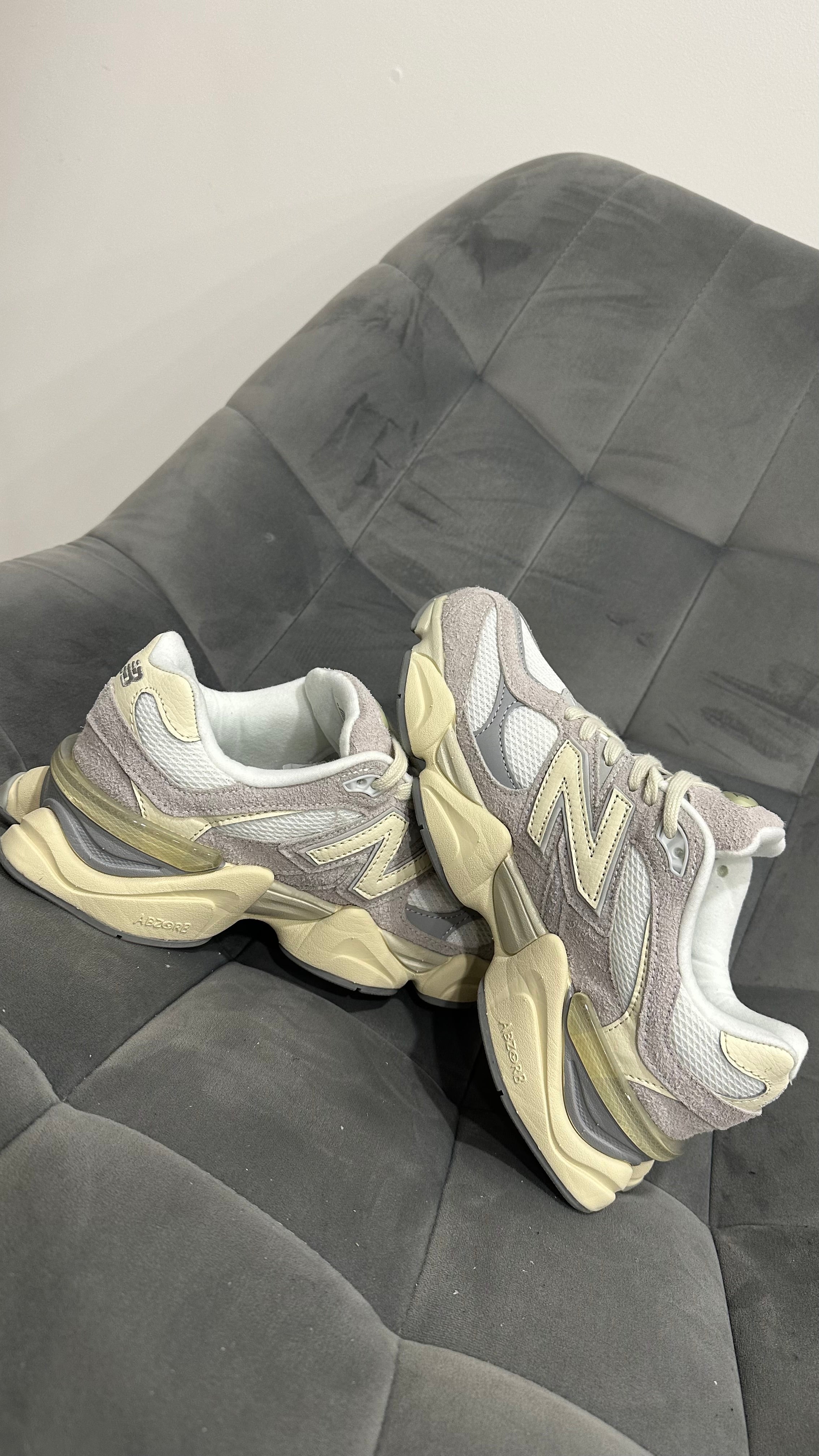 New Balance 9060 Sea Salt